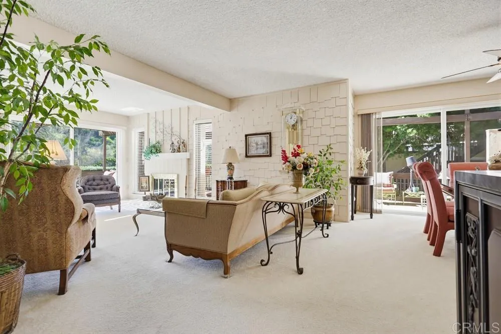 https://cdn.realtyfeed.com/cdn/127/306635151/08d8c6c6f5f8c9cc1b48221e0d7d1a24.webp