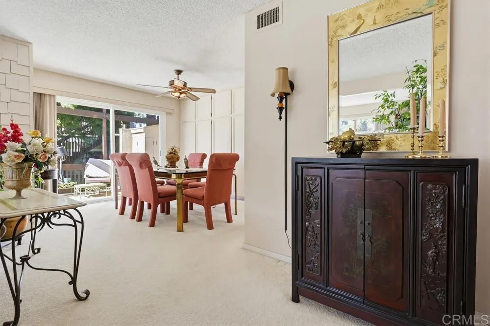 https://cdn.realtyfeed.com/cdn/127/306635151/10c1a5efc218640308464ba281c05f26.webp