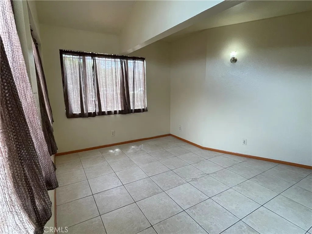 1349 Walnut Avenue, Long Beach, CA 90813 - Photo 5 of 13, Long Beach, CA