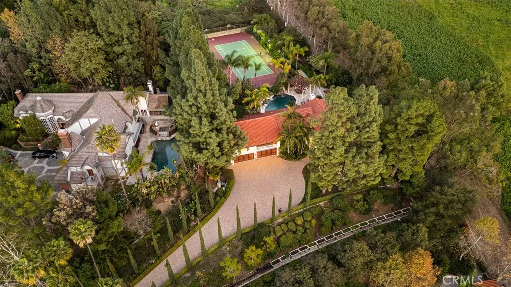 10412 Boca Canyon, Santa Ana, CA, 92705