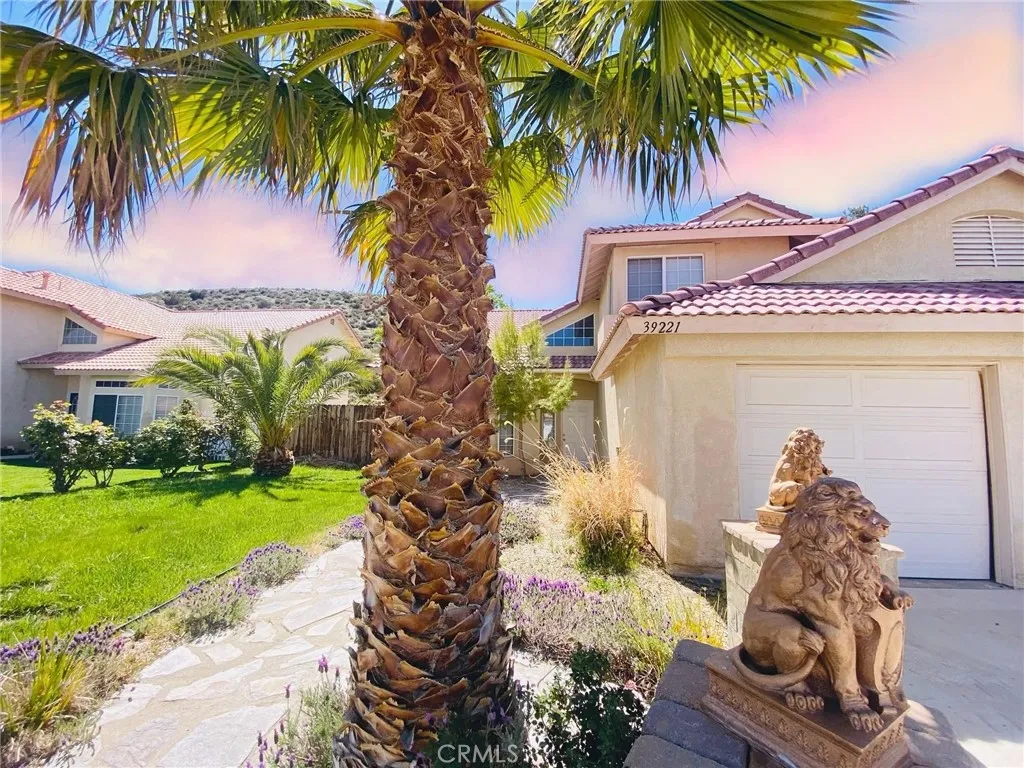 39221 Beacon Lane, Palmdale, CA 93551 - Photo 3 of 38, Palmdale, CA
