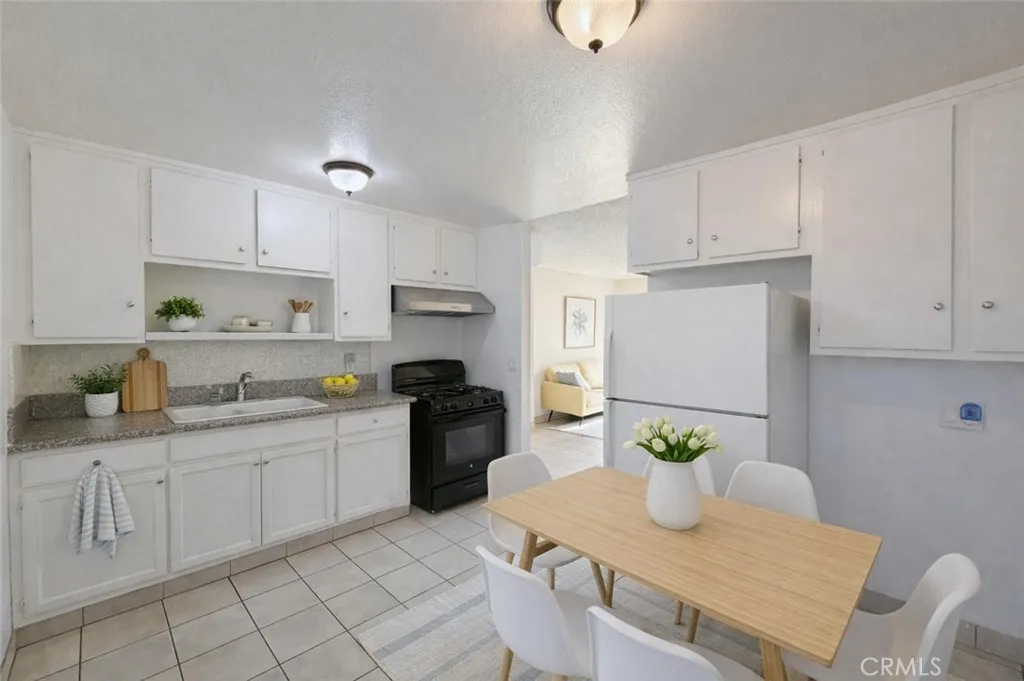 Los Angeles, CA 90022