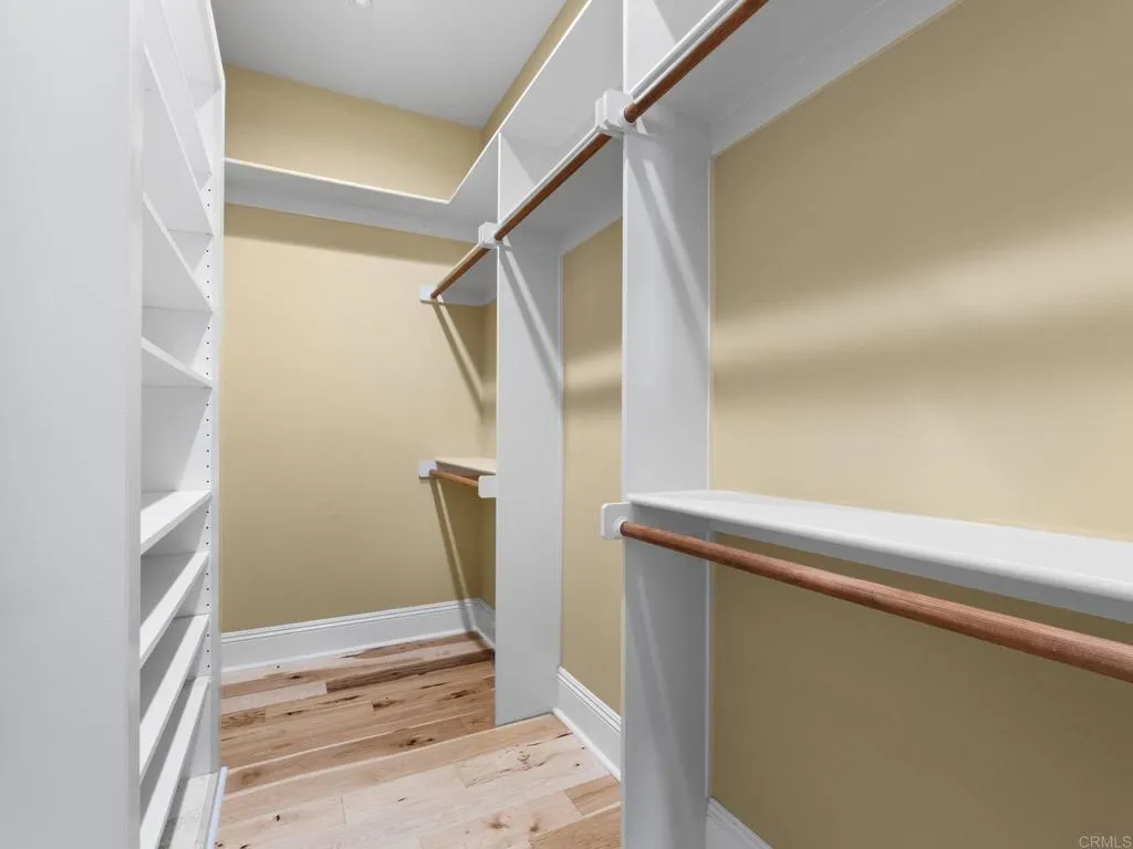 https://cdn.realtyfeed.com/cdn/127/306635283/1e2cc148f70ad953aa3c82fcfd4c218d.webp