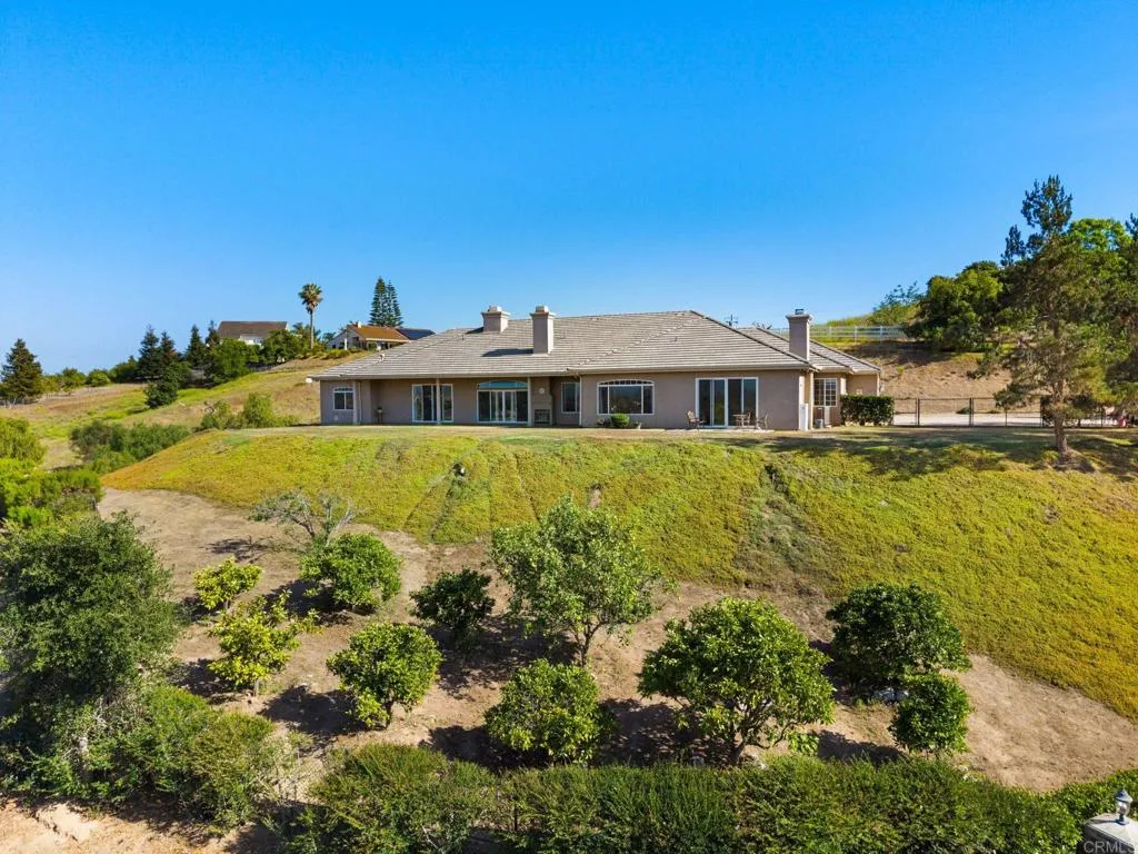 https://cdn.realtyfeed.com/cdn/127/306635283/6d0e44c4ea41edf4d0d04d6abeeb978b.webp