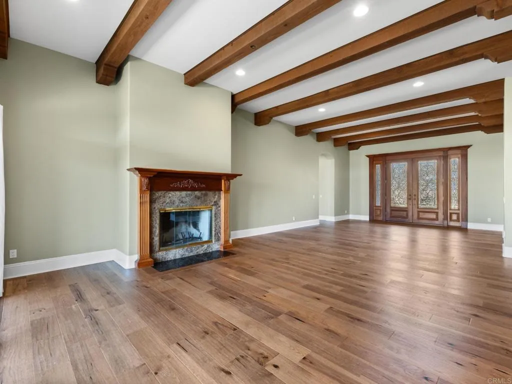 https://cdn.realtyfeed.com/cdn/127/306635283/bb8c7d2285d664b51e008a214fd96b9f.webp