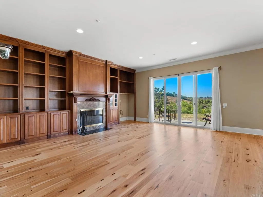 https://cdn.realtyfeed.com/cdn/127/306635283/e5458627ed1c1dee3b3f28554f35893d.webp