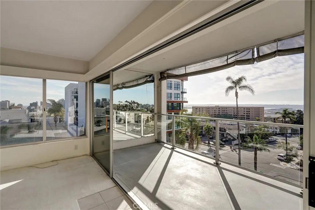 https://cdn.realtyfeed.com/cdn/127/306635289/2b5baccf303bffd94898aa8b1ffbaf2c.webp