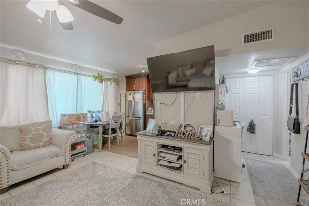 587 El Placer, Palm Springs, CA 92264 - Photo 4 of 18, Palm Springs, CA