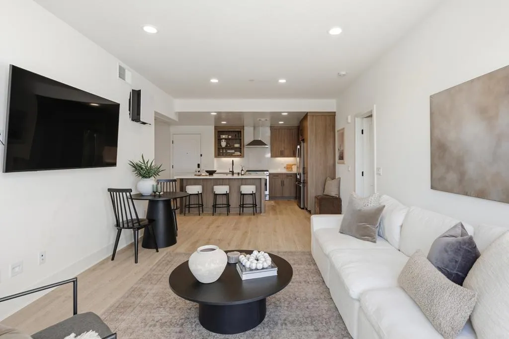 Photo #6: NDP2601107 Listing: Photo #6