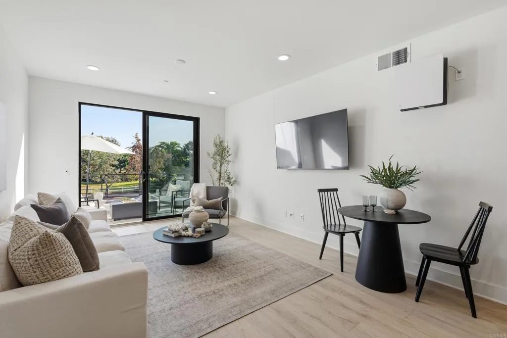 Photo #3: NDP2601107 Listing: Photo #3