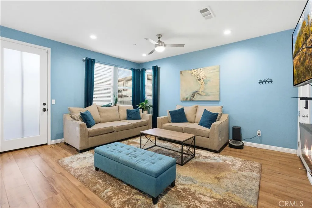 https://cdn.realtyfeed.com/cdn/127/306635399/83173fa365abe91e68f92e7500c215da.webp