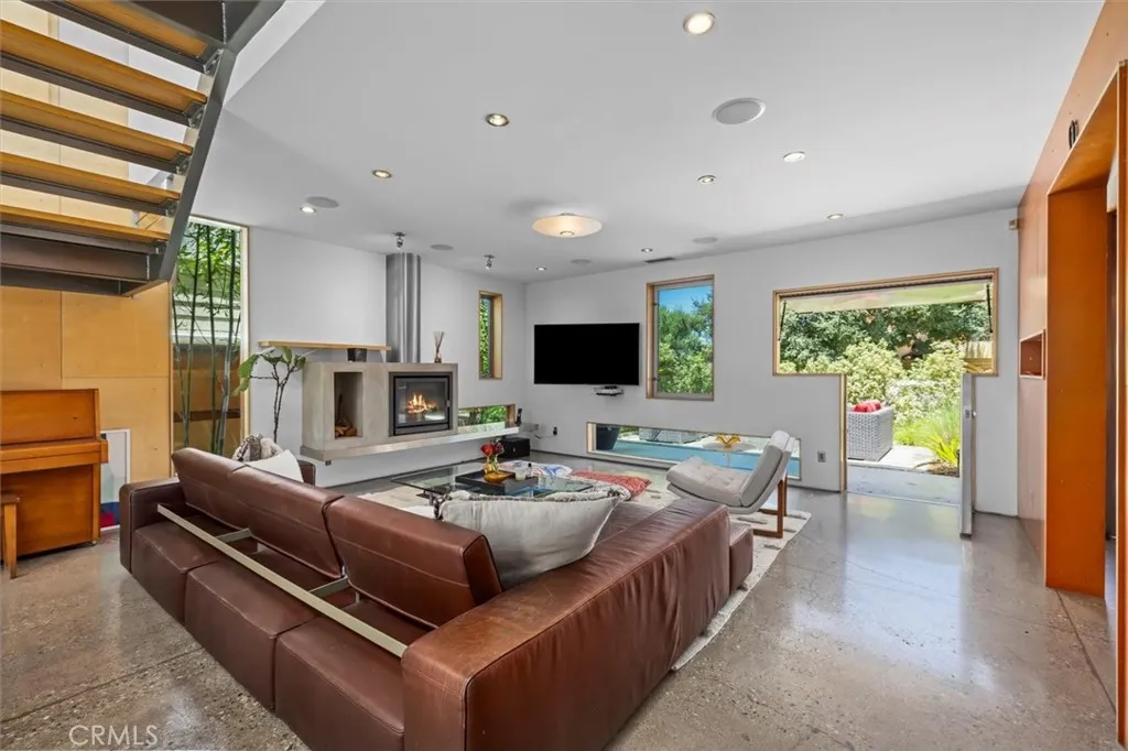 604 33rd Street, Manhattan Beach, CA 90266 - Photo 4 of 46, Manhattan Beach, CA