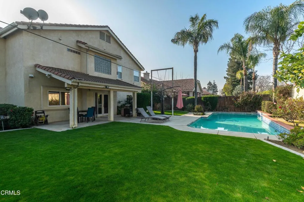 10906 Rosslyn Lane, Bakersfield, CA 93311 - Photo 4 of 42, Bakersfield, CA