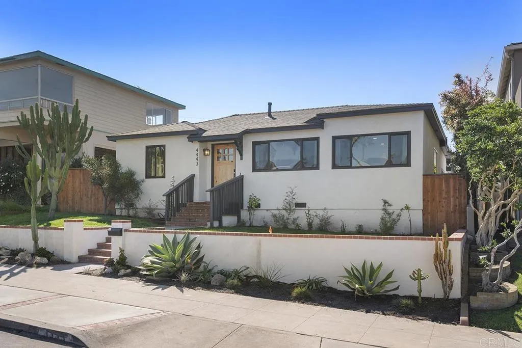 https://cdn.realtyfeed.com/cdn/127/306635552/141a70b380b768bc313cc7dc67a117c6.webp
