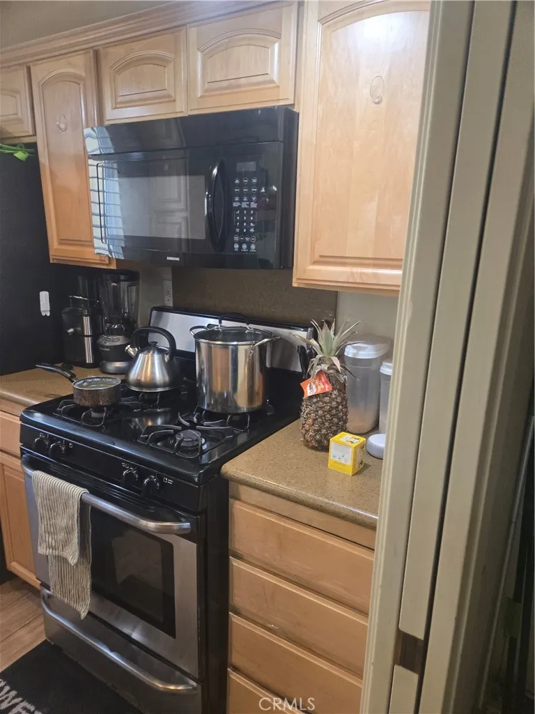 2260 N Towne, Pomona, CA 91767 - Photo 5 of 23, Pomona, CA