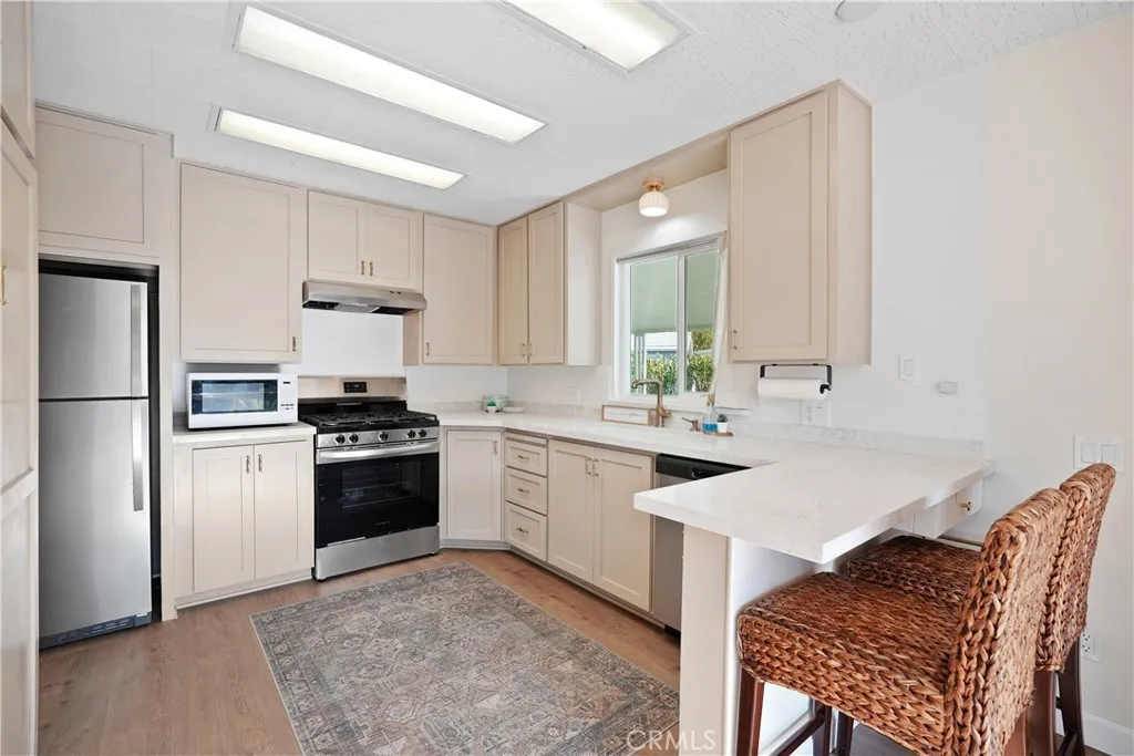 https://cdn.realtyfeed.com/cdn/127/306635648/69979b49b20ce5b70c983e2ebec8c639.webp