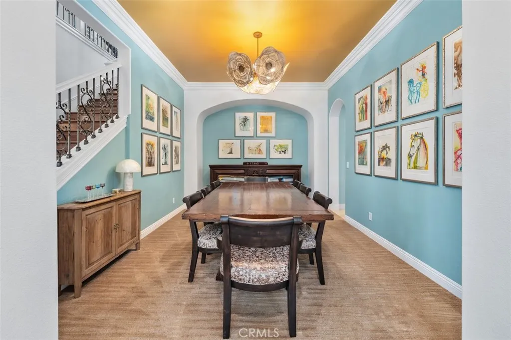 https://cdn.realtyfeed.com/cdn/127/306635686/1c5c5b86ef17908d8fe3d0c0cc56beaf.webp