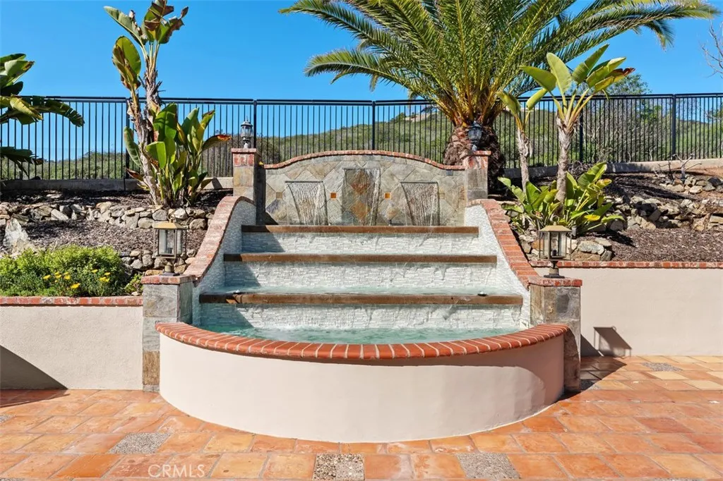 https://cdn.realtyfeed.com/cdn/127/306635686/b5d5f4224b2df463c55509b0e8bb6dc2.webp