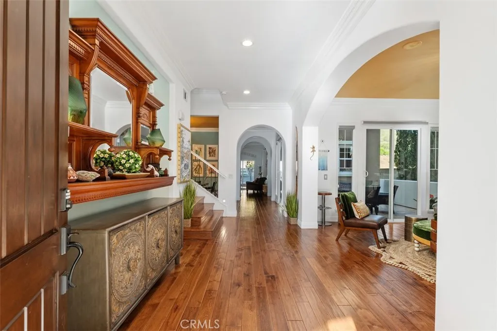 https://cdn.realtyfeed.com/cdn/127/306635686/fe3a5012323eb184139a09d1940a4f06.webp