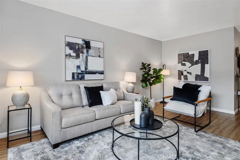 Photo #20: ND26025697 Listing: Photo #20