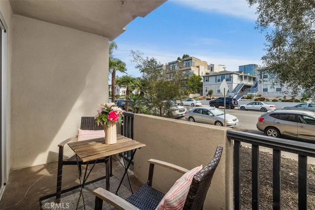 https://cdn.realtyfeed.com/cdn/127/306635687/f4349e3e03d8bd1b4bded0e9e8746ec6.webp