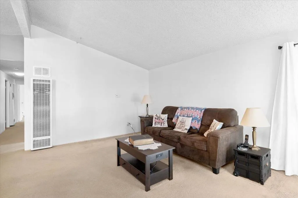 https://cdn.realtyfeed.com/cdn/127/306635694/582f42cf5725b5b381f19b1b8787f49a.webp