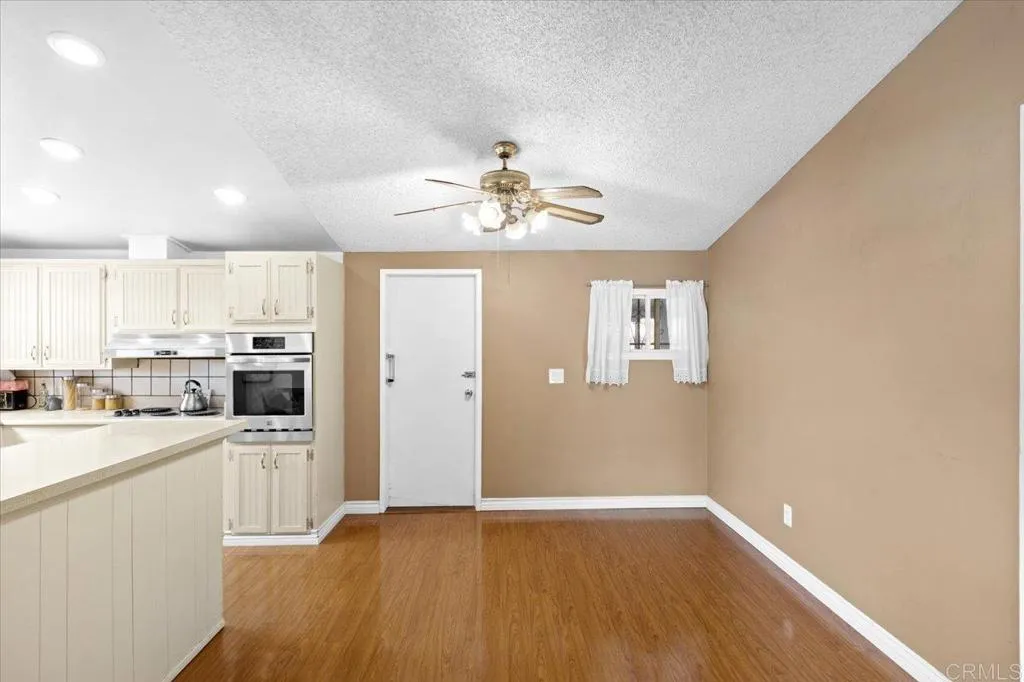 https://cdn.realtyfeed.com/cdn/127/306635694/a91f50910fd4838e985d58e5a19249b0.webp
