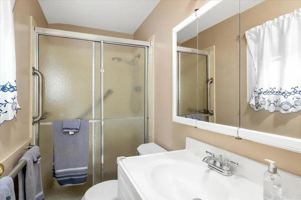 https://cdn.realtyfeed.com/cdn/127/306635694/d8af0f092a80f3d2ebce8ded35bb0851.webp