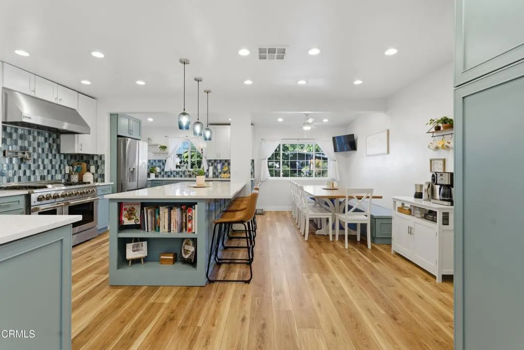 23508 Canzonet Street, Woodland Hills, CA 91367 - Photo 5 of 25, Woodland Hills, CA