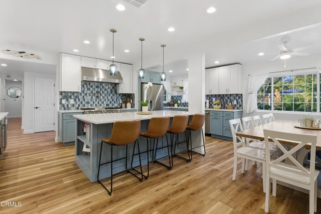 23508 Canzonet Street, Woodland Hills, CA 91367 - Photo 4 of 25, Woodland Hills, CA