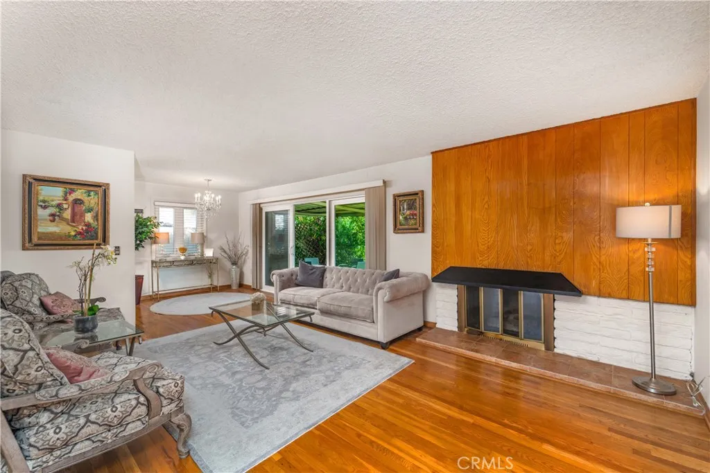 6922 Woodlake Avenue, West Hills, CA 91307 - Photo 3 of 18, West Hills, CA