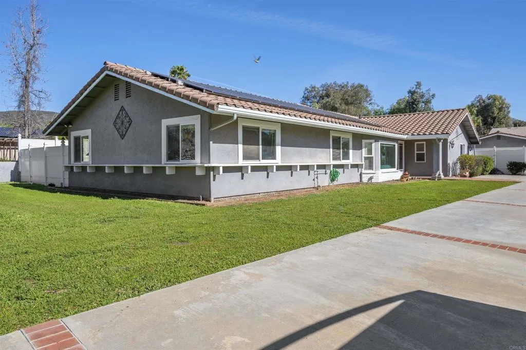 https://cdn.realtyfeed.com/cdn/127/306635730/64ca6d930e4faf0277a5af3e31219946.webp