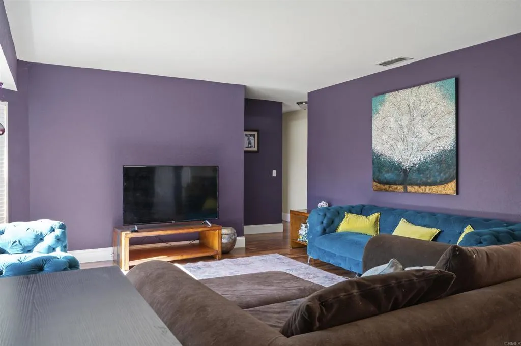 https://cdn.realtyfeed.com/cdn/127/306635730/6a2973ee8b33138954ea12bf9dd196b4.webp