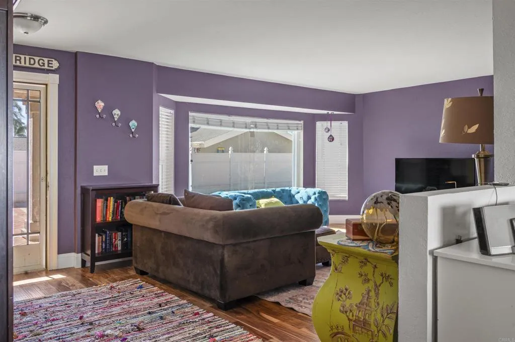https://cdn.realtyfeed.com/cdn/127/306635730/af098ff5e6b9e739a1b016914e5021b6.webp