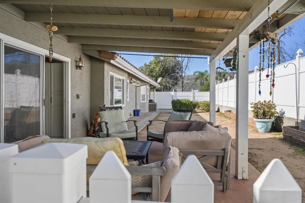 https://cdn.realtyfeed.com/cdn/127/306635730/b7d5363407b0adfc0e047432c4c0075e.webp