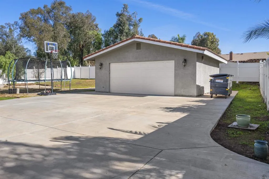 https://cdn.realtyfeed.com/cdn/127/306635730/f0e20601dc86146db3eb4b47579f6d2c.webp