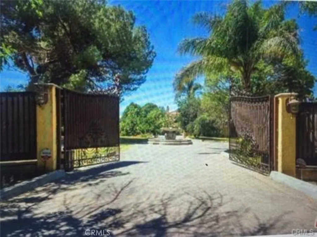 Tarzana, CA 91356