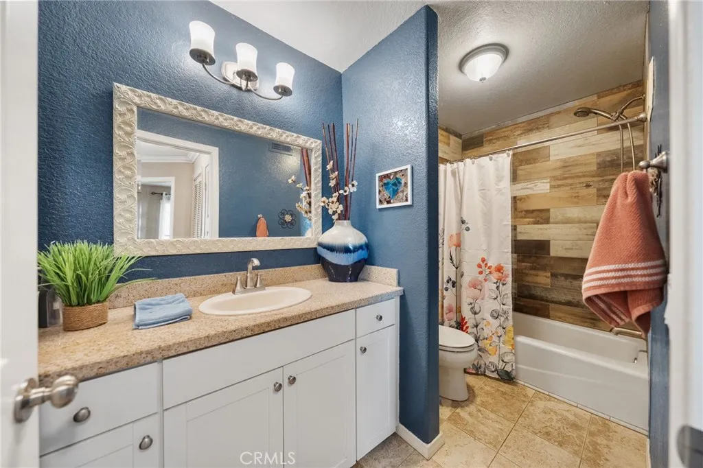 https://cdn.realtyfeed.com/cdn/127/306635742/03122ebaf010bef61b98a6c84e1d1680.webp