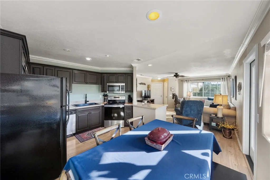 https://cdn.realtyfeed.com/cdn/127/306635742/1a7589e1bb29ac9898a0ad17c21ab916.webp