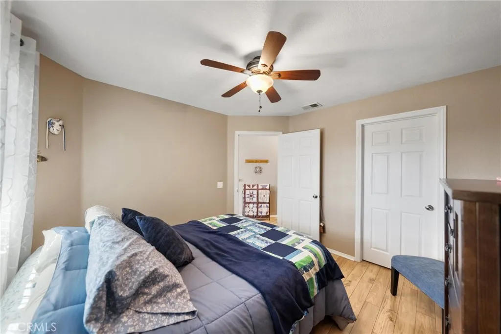 https://cdn.realtyfeed.com/cdn/127/306635742/4058097682438312a286b35b4ec1702c.webp