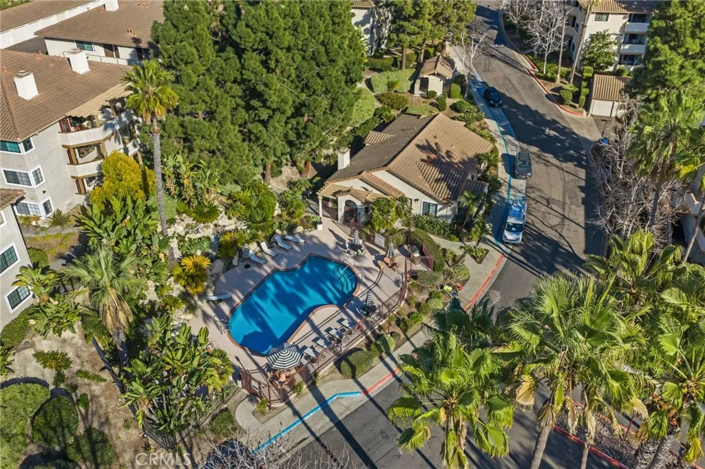 https://cdn.realtyfeed.com/cdn/127/306635742/99beda9b349b10870eb1fc06aac4086d.webp