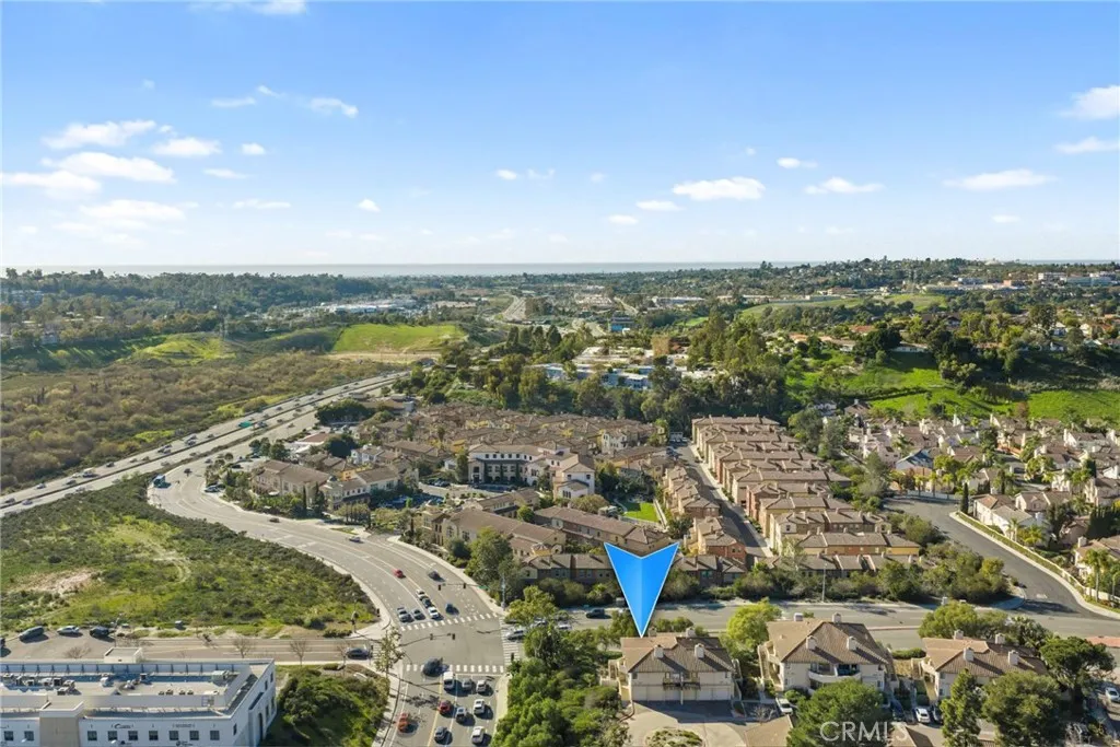 https://cdn.realtyfeed.com/cdn/127/306635742/dd8f8041586461fb5727e79232c7d488.webp