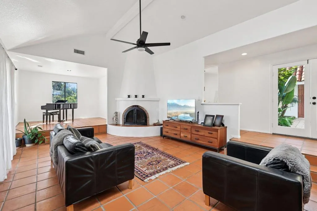 1761 Winterwarm Drive, Fallbrook, CA, 92028
