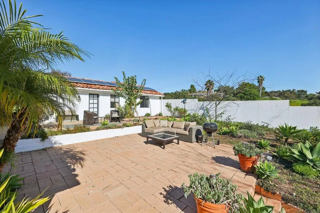1761 Winterwarm Drive, Fallbrook, CA, 92028