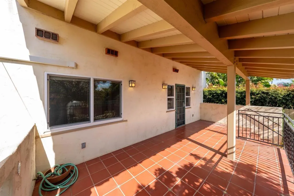 https://cdn.realtyfeed.com/cdn/127/306635810/b05d8e21cd7293908003b2cdd5302730.webp