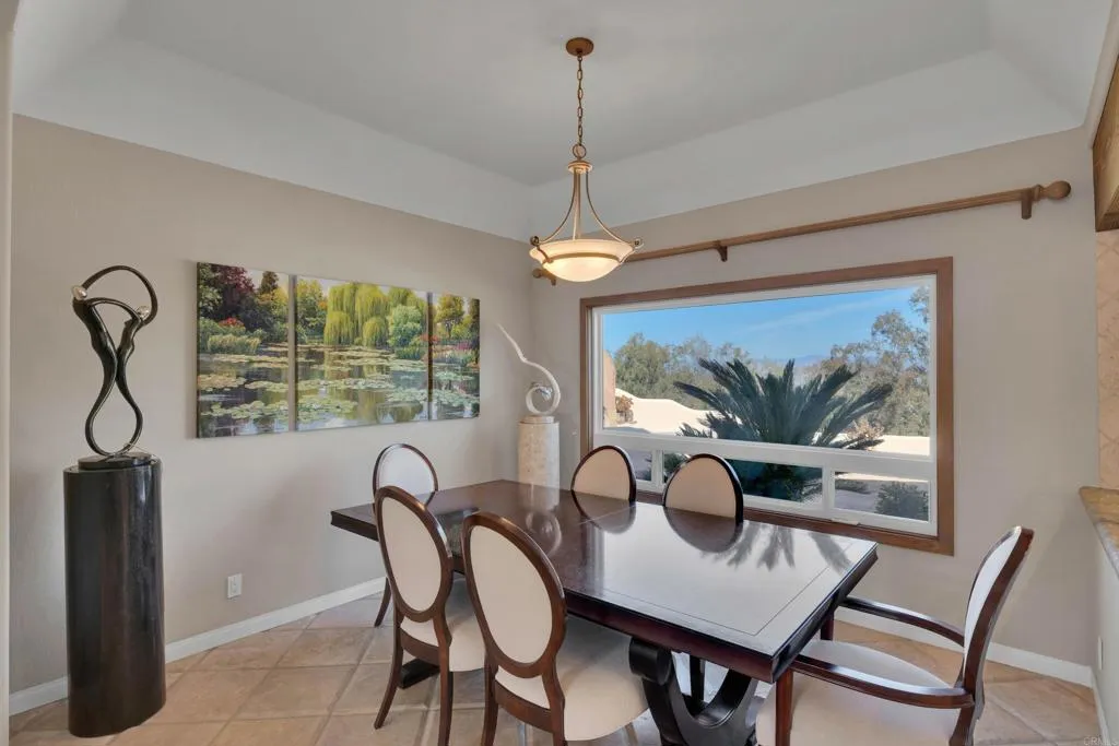 https://cdn.realtyfeed.com/cdn/127/306635814/fb0503c97aba71021cf238190e781e92.webp