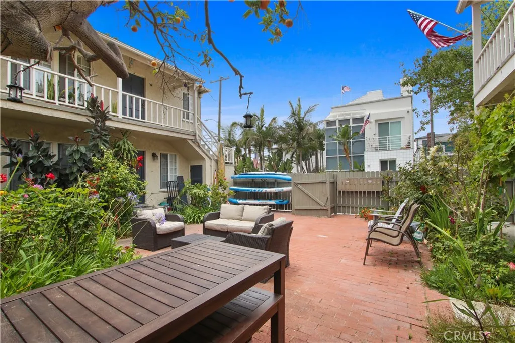 5901 E Ocean, Long Beach, CA 90803 - Photo 5 of 17, Long Beach, CA