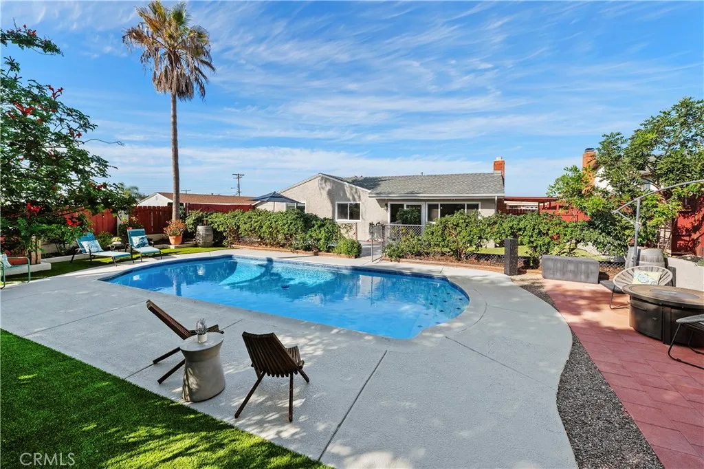 https://cdn.realtyfeed.com/cdn/127/306635847/67db12c15312ceb915b47f425d959039.webp
