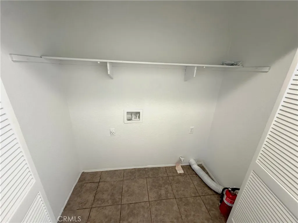 https://cdn.realtyfeed.com/cdn/127/306635856/2012addce30750042ad198bde144764f.webp