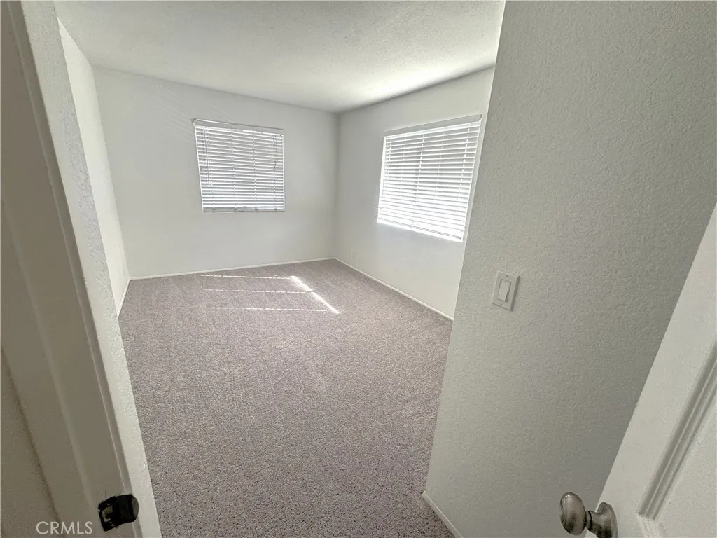 https://cdn.realtyfeed.com/cdn/127/306635856/4ce2d9a92910620a7978a35d88d9787f.webp